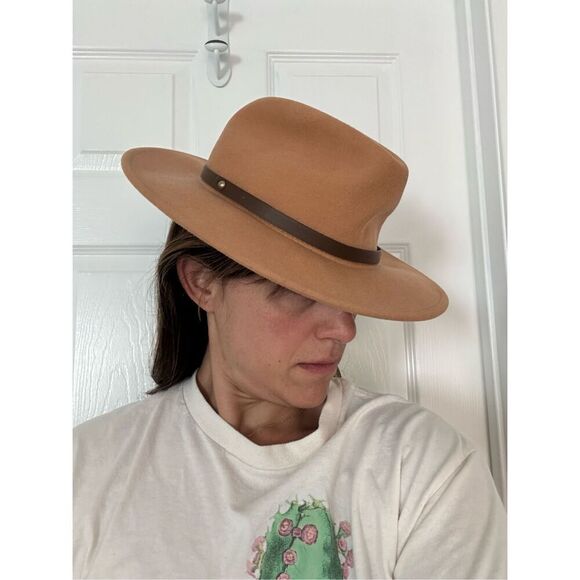 Free People Hat - Picture 5 of 7